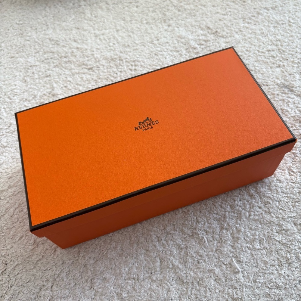 Hermès Orange gift Box
